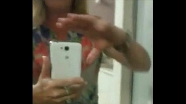 Mature masturbating