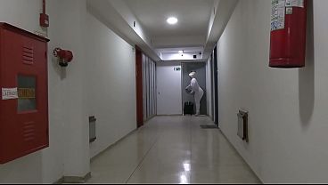 UMA MILF COM TES&Atilde;O FUDENDO COM DOIS