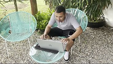 Wonder Woman, who is pregnant, captures and has sex with a supervillain who wanted to turn everyone into zombies.