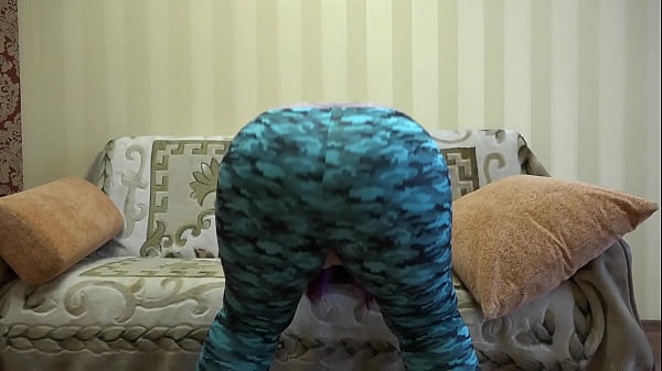 Big ass in new leggings, panties and naked. Mature MILF in socks masturbates with a dildo to orgasm. Home fetish. Amateur. PAWG.