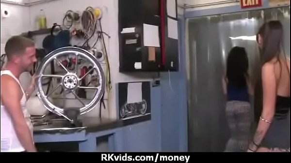 Amateur Chick Takes Money For A Fuck 30