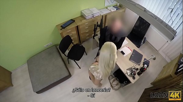Download Video - LOAN4K&period; Negociando con la due&ntilde;a de la tienda de lencer&iacute;a desnuda