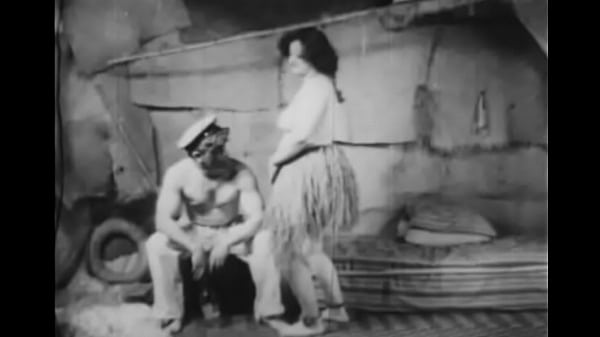 The Hula Girl Hairy And Deep Sucking