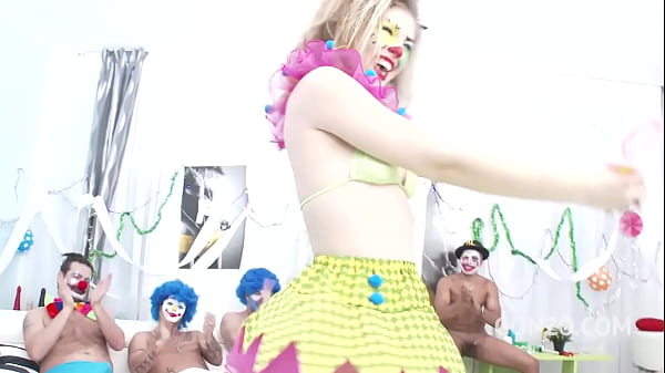 Crazy Fucking 10on1 Clown Gangbang with No Limits slut Ella Nova
