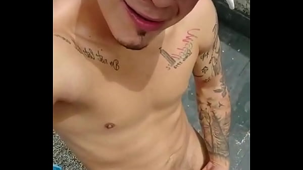 Download Video - Colombiano paja al aire libre