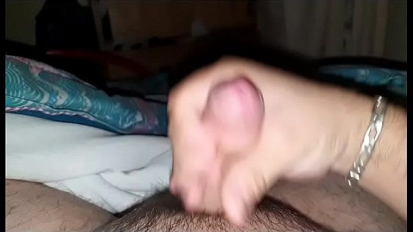 Download Video - Me la jalo antes de dormir