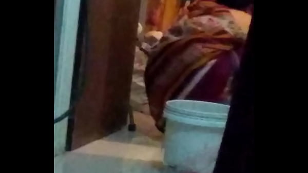 front dick flash to nur maid