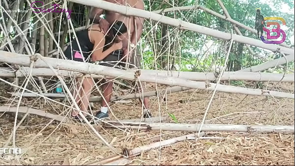 Super Gifted ate the cuckold's wife in the middle of the forest