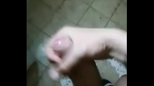 Milico novinho gozando para mim vídeo 1