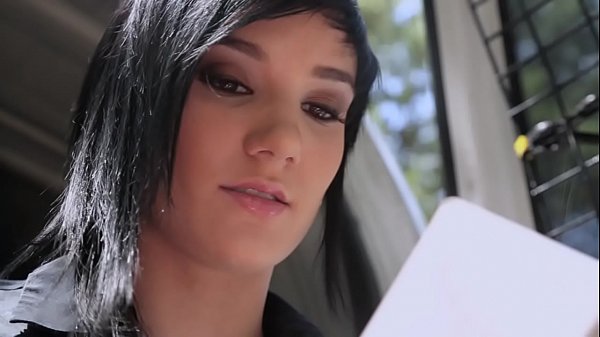 Shyla Jennings And Nikki Hearts Are Masturbating