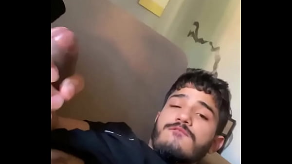 Download Video - Boyzinho do pau grosso