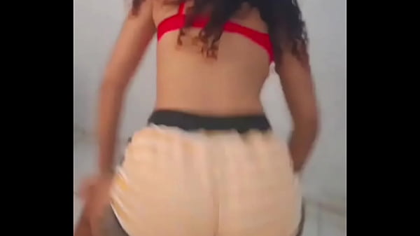Novinha de jg rebolando