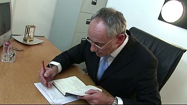 Kat Lee Puts Her Ass Up For An Old Man