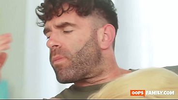Stepdad's about to cum! XXX porn with a close-up of the cumshot.