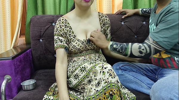 Indian shy bhabhi fucked hard by her landlord for allowing smoking and inviting Boy friend's