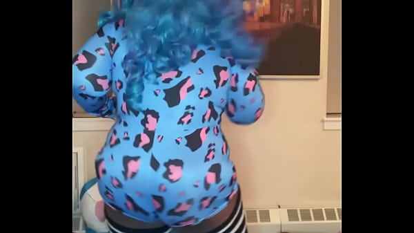 It’s Halloween And I Am Cosplay Hazelnutxxx
