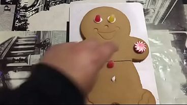 Kbezuko decora una galleta