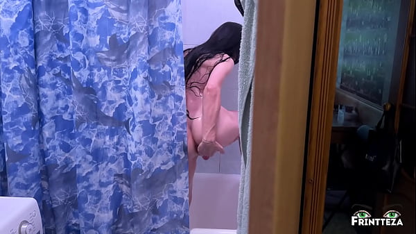 Stepson spies on his StepMom in the shower, stepmother suck two dicks, creampie in stepmom