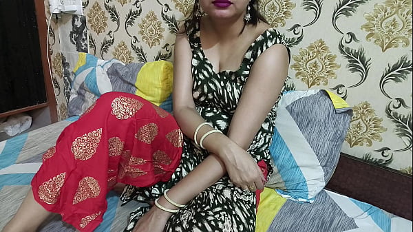 Badi Behn took advantage when there was no one in the house (in Hindi voice)