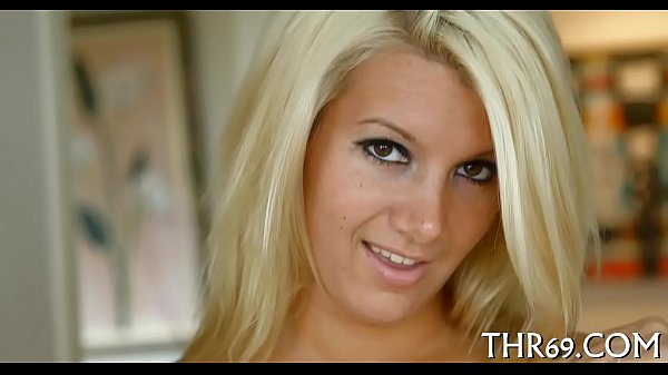 thumb sexual deepthroating session