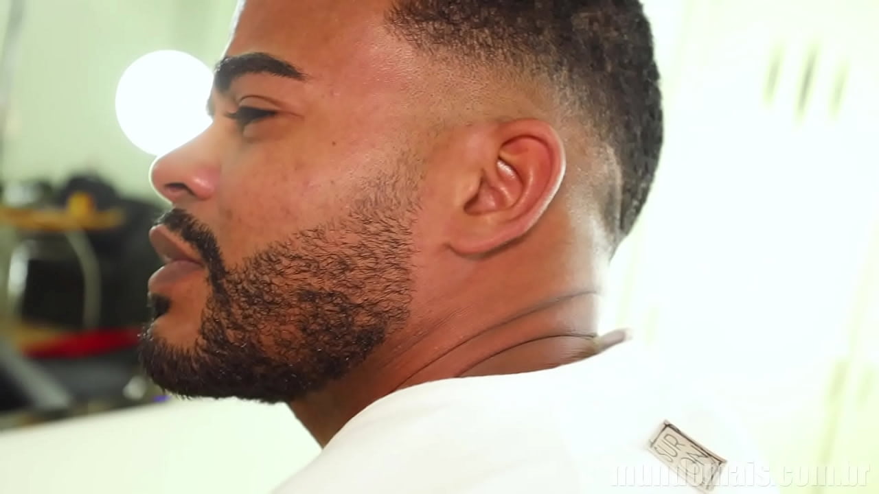 ¡Los amigos se declaran y tienen sexo caliente!
                    pornstar gay bareback brasileiros negros black cock gay sex mundomais muchos negros