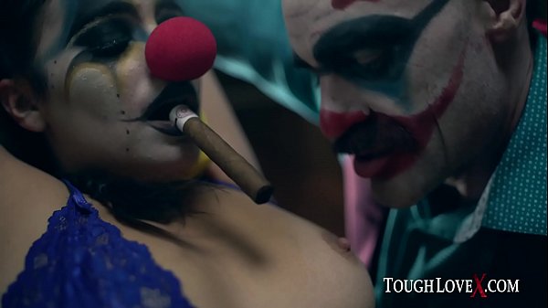 Download Video - TOUGHLOVEX Violet Starr lets JokerX stuff her pussy