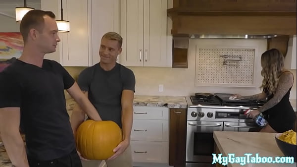 Dick tugging jock barebacks stepbrother until s...