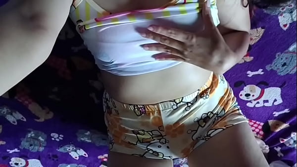 Young housewife gets excited and masturbates, she loves having her clitoris touched