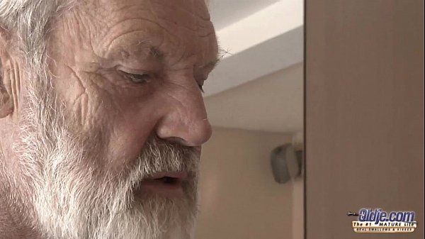 Teenie girl in pain fucks old man for spicy oblivion