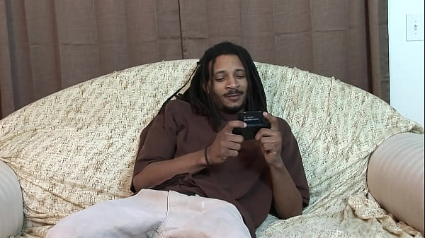 Kandi Kream Is A Horny Hood Girl (HD scene)