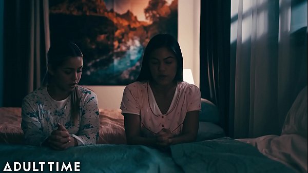 TRUE LESBIAN Mormon Can’t Repress Sinful Feelin...