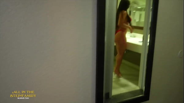 Cumming Inside My Best Friend’s Hot Mom! Esperanza Gomez - All In The Step Family S2:E9