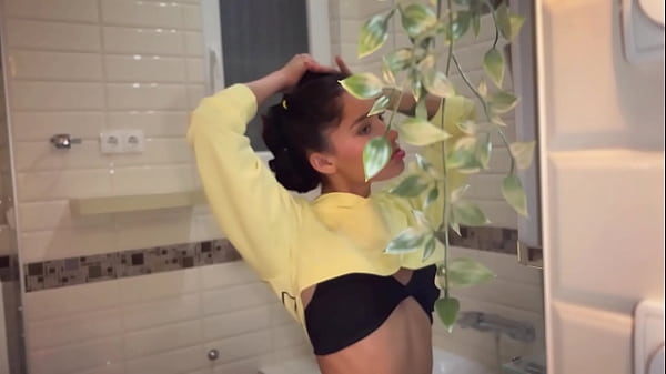 Mi inesperadamente satisfactoria carrera vespertina con Carolina - Todos los lados de la pasión
                   Mi inesperadamente satisfactoria carrera vespertina con Carolina - Todos los lados de la pasión muchos negros
