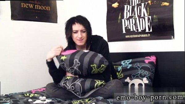 Local gay emo sex Cute emo Mylo Fox joins homoe...