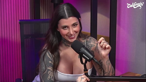 HOT BRUNETTE GIVES ASMR AND BURP SHOW