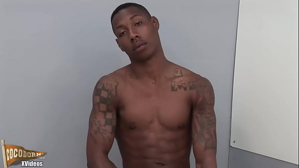 Download Video - CocoDorm Anthony Andrews SOLO