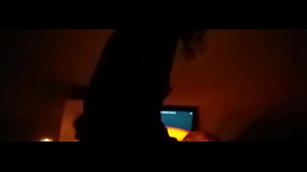 thumb dancing before fucking