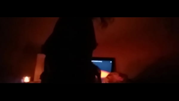 thumb dancing before fucking