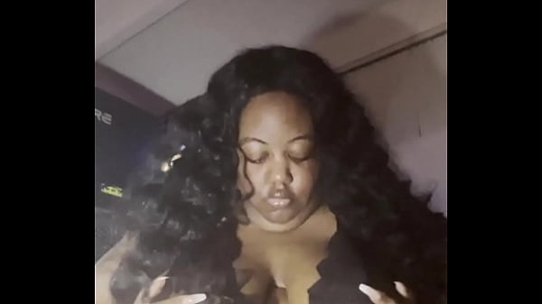 Download Video - Ava Knightly Get's It In Before Bed