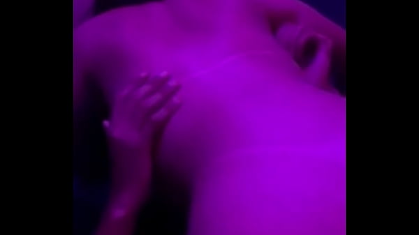 Manger La Corne Femme