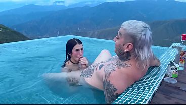 Great view, sexy girl, a blowjob to remember - ZACK CUCKOLD