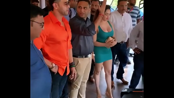 Ghjgfvjkifvnkzkkzkzjj j jj