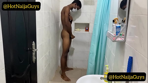 Hot Skinny Nigerian showing off his Naked Body ...