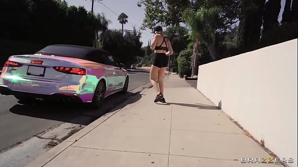 Playing With The Paparazzi / Brazzers  / download full from https://zzfull.com/cele