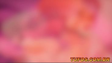 Download Video - O velho perdeu o controle e passou dos limites&period;&period;&period; E elas adoraram&excl; Sexo gostoso em um porno Brasil