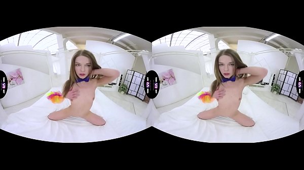 SexLikeReal- Bow-Tie naked Sweetie 180VR 60 FPS