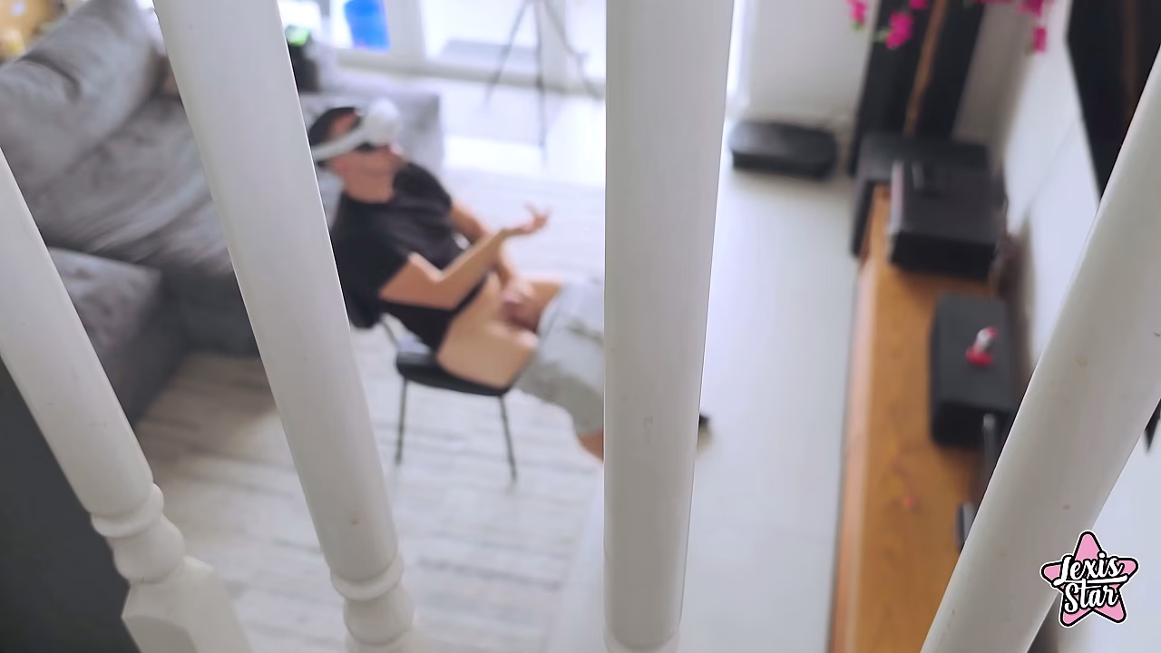 I Tricked My Latina Stepmom With a VR Headset - LEXIS STAR