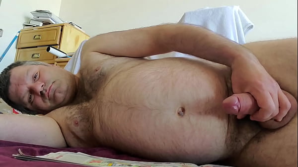 Download Video - Nude Martin Lavall&eacute;e mastubates and ejaculates