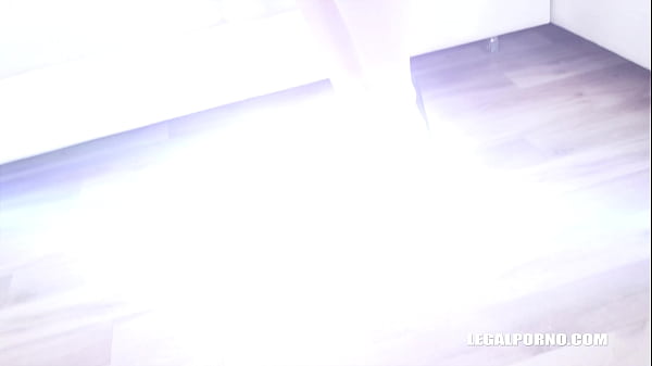 Kinky fisting and fucking for Rebecca Sharon IV328