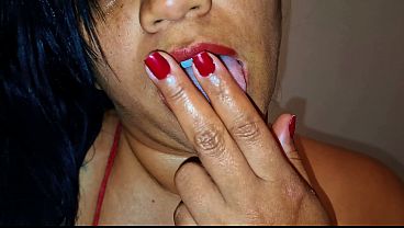 Fetishes for Feet, Hands, Nails and Hairy Pussy in Delicious POV 30 sec